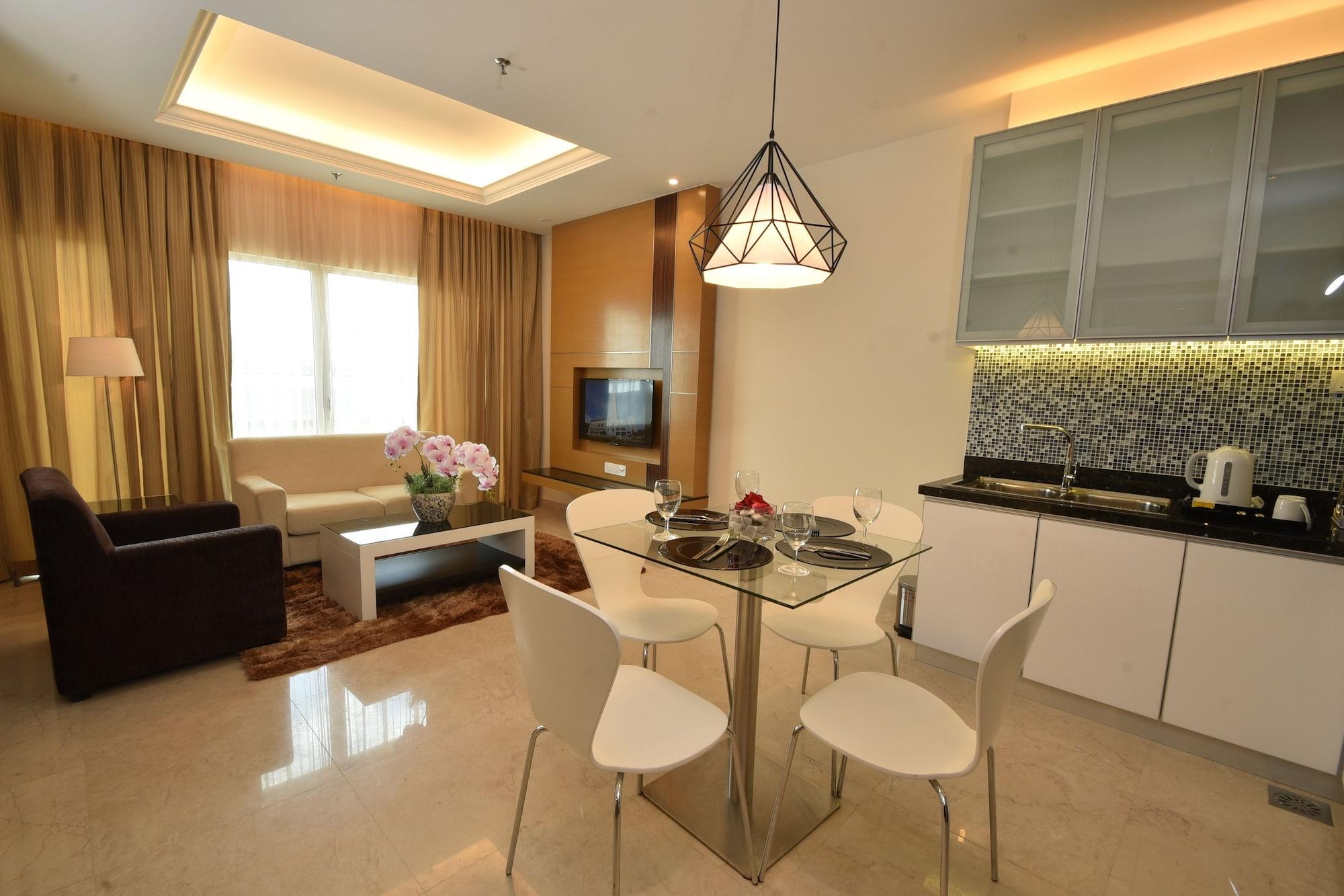 Tenera Hotel Bangi Esterno foto A typical apartment at the complex