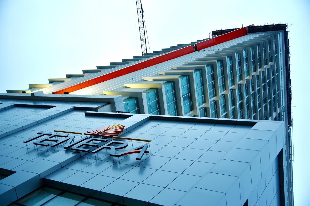 Tenera Hotel Bangi Esterno foto The 2010 building