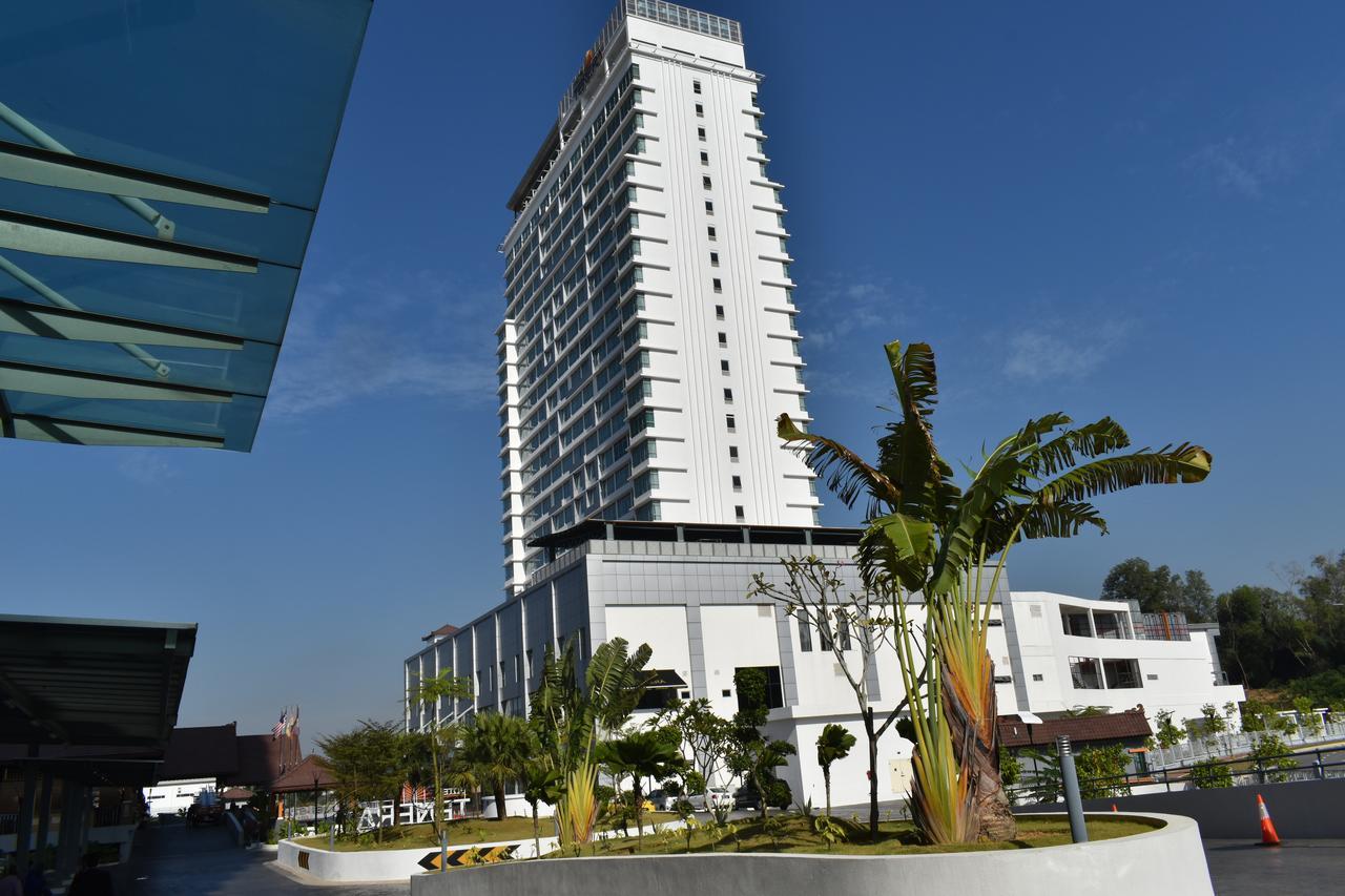 Tenera Hotel Bangi Esterno foto The hotel in 2015